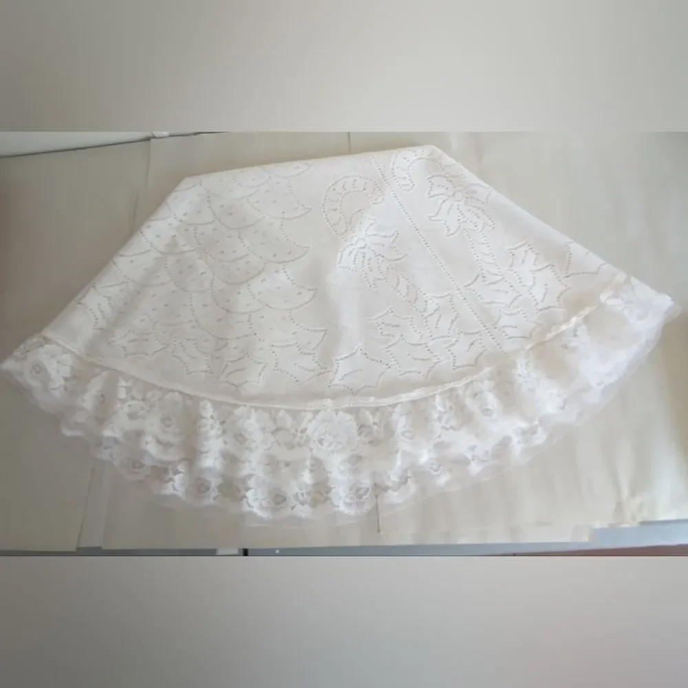 Vintage Christmas Table Cloth Skirt 54